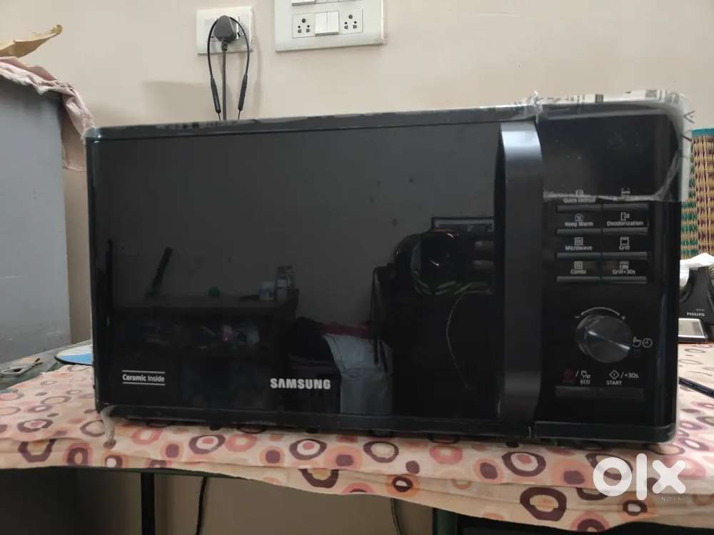 Samsung 23L Grill Microwave Oven (MG23A3515AK/TL)