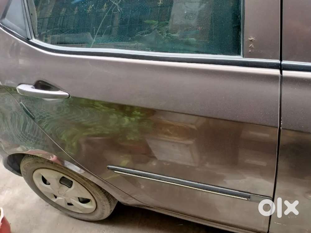 Tata Tiago 2017 Model, No Accidental, Good Condition Family Car