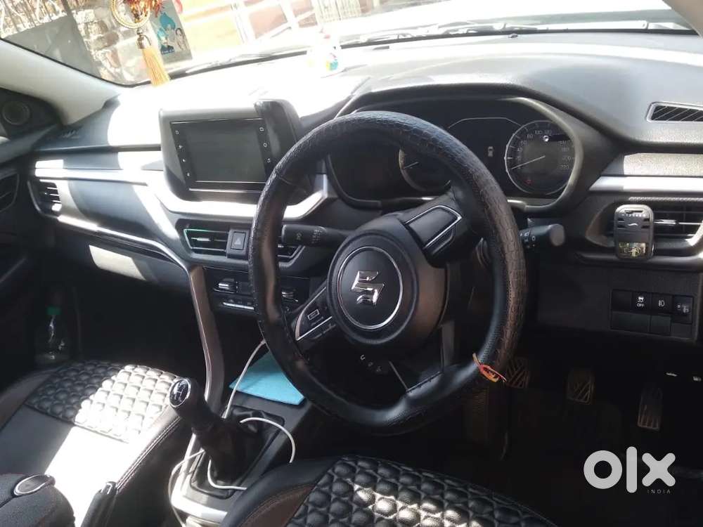 Maruti Suzuki Brezza 2024 Petrol 35000 Km Driven