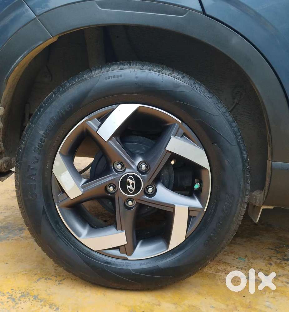 Hyundai Venue Sx Plus Turbo Dct, 2022, Petrol
