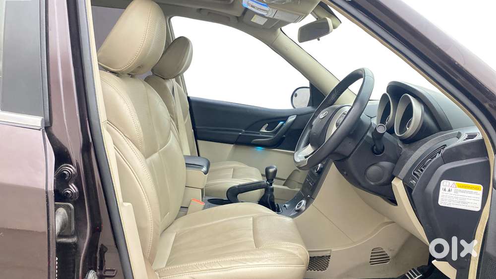 Mahindra Xuv500 2.2 W10, 2015, Diesel