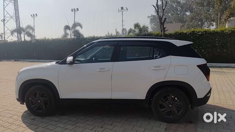 Hyundai Creta 1.5 S Plus Knight Diesel Dual Tone, 2023, Diesel