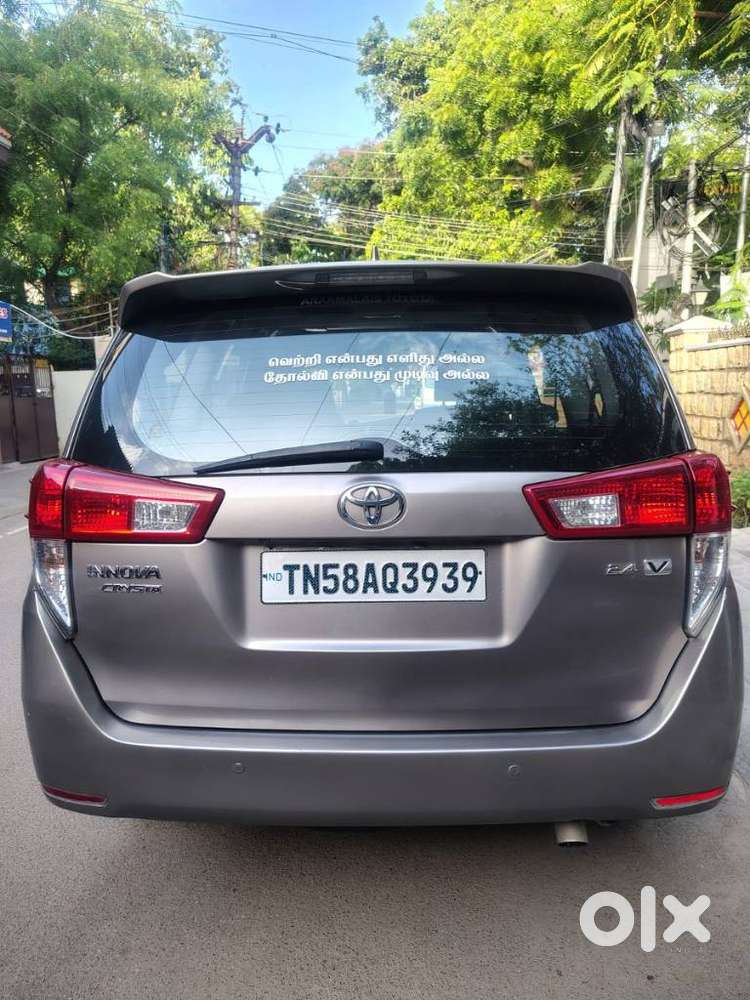 Toyota Innova Crysta 2.4 V, 2016, Diesel