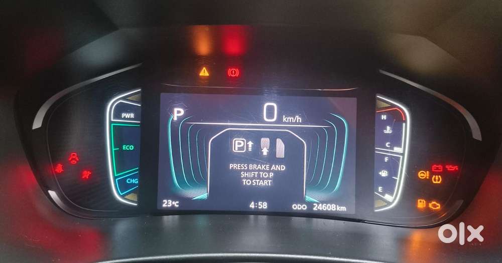 Maruti Suzuki Grand Vitara 1.5 Alpha Smart Hybrid At, 2023, Petrol