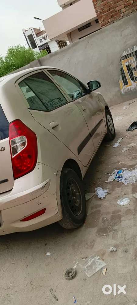 Hyundai Grand I10 Prime 2011 Cng & Hybrids 195000 Km Driven