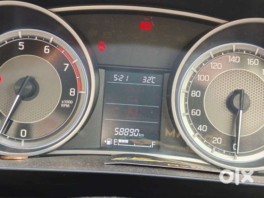 Maruti Suzuki Dzire 1.2 Zxi, 2018, Petrol