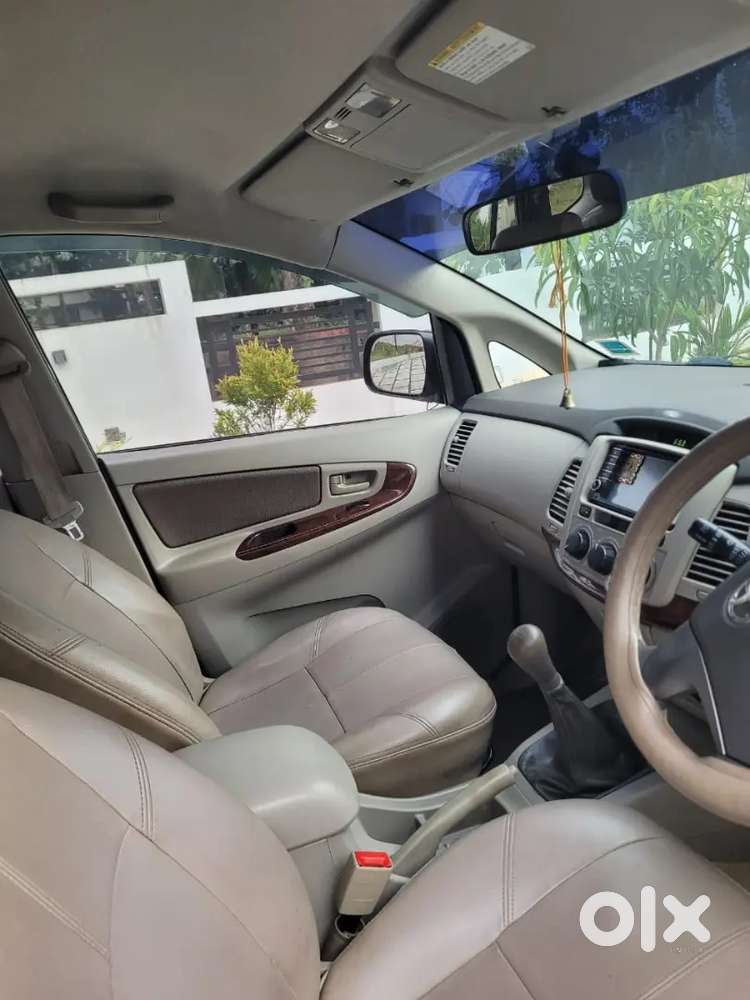 Toyota Innova Diesel Manual 79000 Km 2013