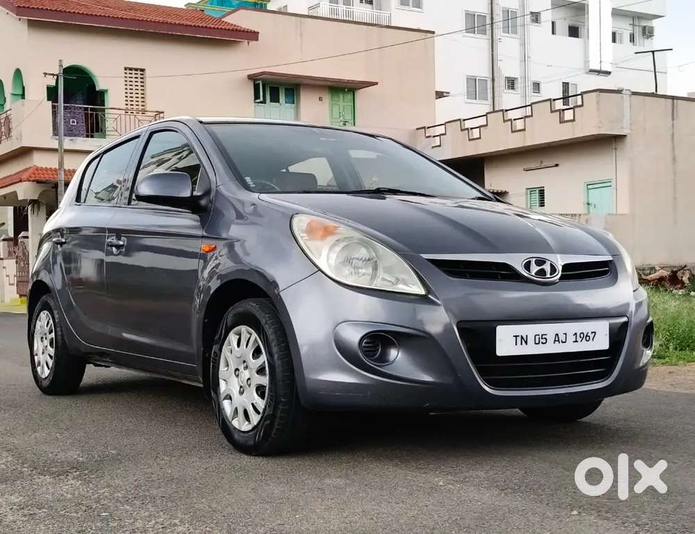 Hyundai I20 Magna Petrol 2011
