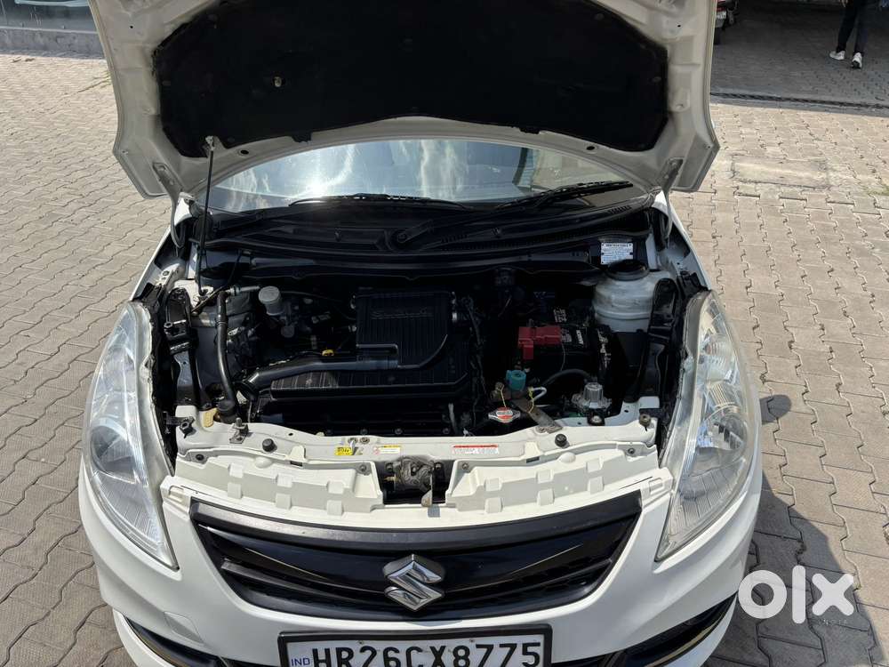 Maruti Suzuki Swift Dzire Lxi Option, 2016, Cng & Hybrids