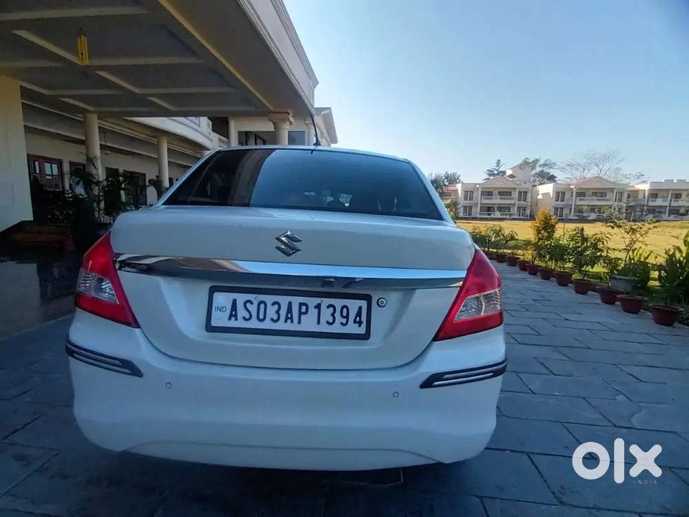 Maruti Suzuki Dzire 2015 Petrol 80000 Km Driven