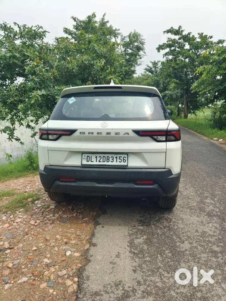 Maruti Suzuki Brezza Lxi 2026
