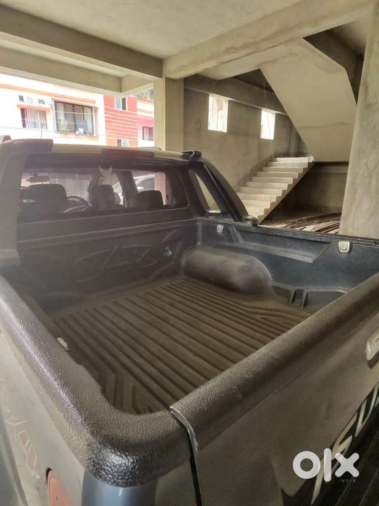 Isuzu D-max V-cross 4x4 2017