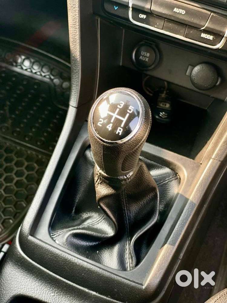 Maruti Suzuki Brezza 1.5 Zxi Plus Smart Hybrid, 2022, Cng & Hybrids