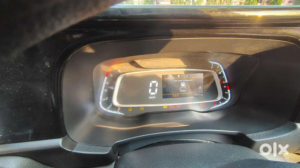 Kia Sonet Htk D 2025