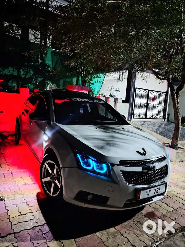 Chevrolet Cruze V Vip Number 786 (time Pass Vale Massage Kare Please)