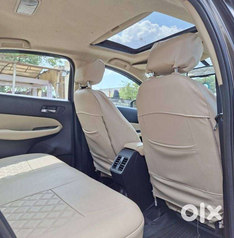Honda City 1.5 V 5th Gen I-vtec Mt, 2023, Petrol
