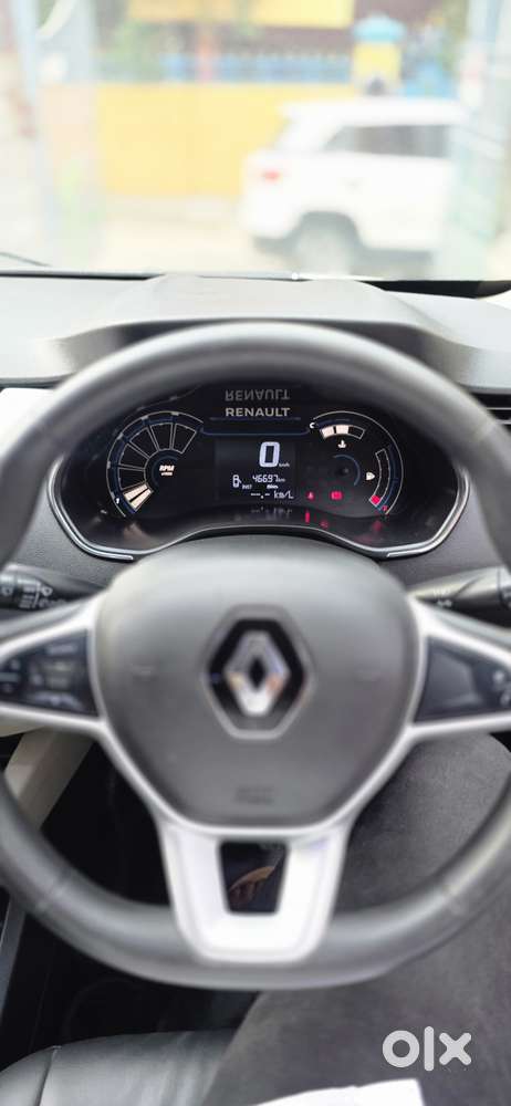 Renault Triber Rxz, 2022, Petrol