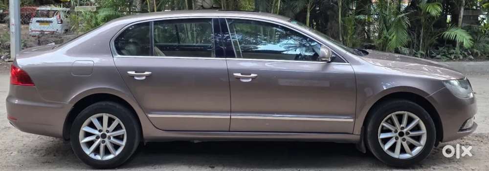 Skoda Superb, 2014, Petrol