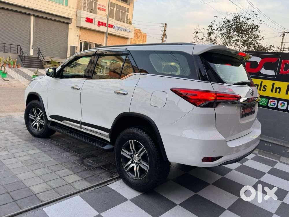 Toyota Fortuner 4x2 At 2.8 Diesel, 2021, Diesel