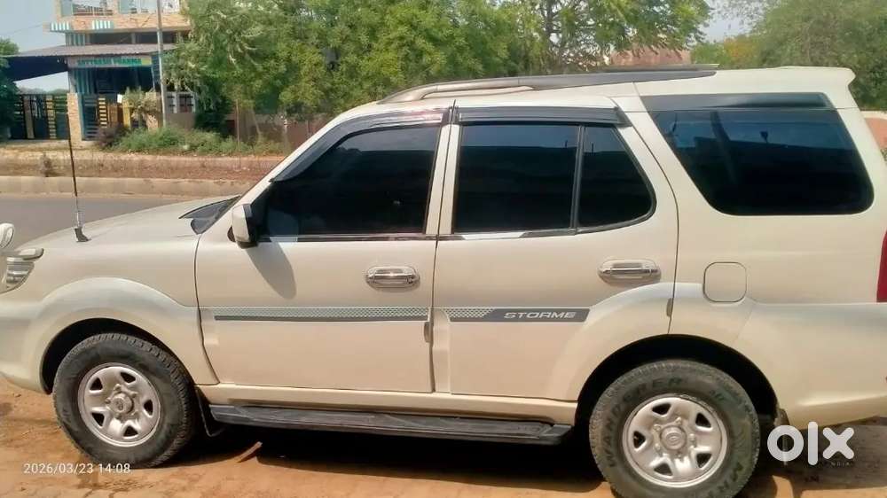 Tata Safari 2016 Diesel 70000 Km Driven