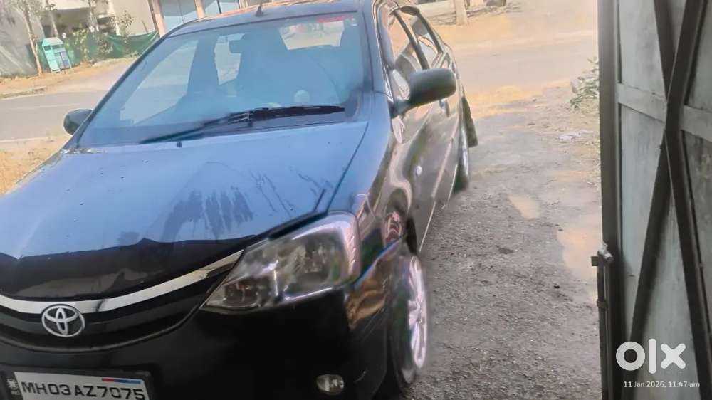 Toyota Etios Liva 2011