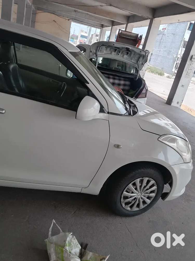 Maruti Suzuki Dzire 2018 Cng & Hybrids 200001 Km Driven