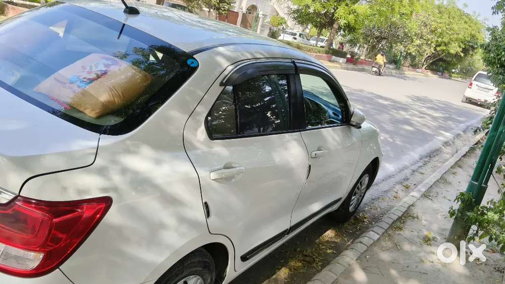Maruti Suzuki Dzire 2023 Cng & Hybrids 75000 Km Driven
