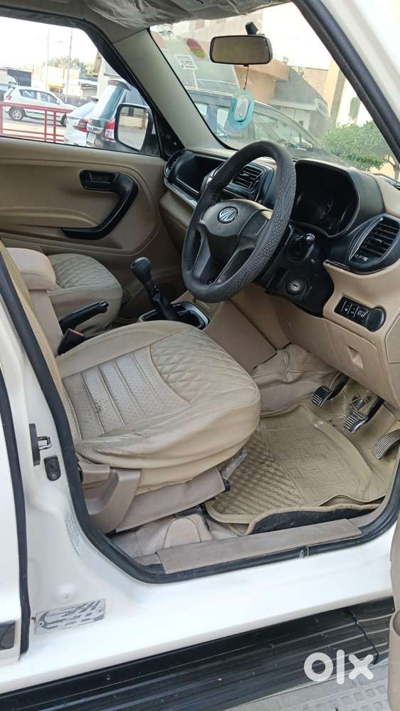 Mahindra Tuv 300 T6, 2017, Diesel