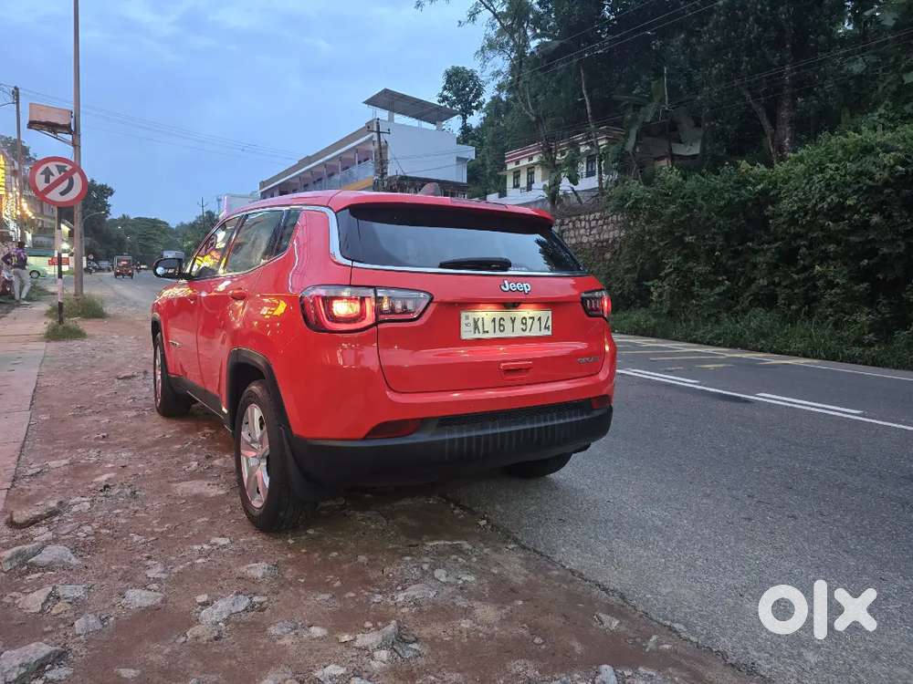 Jeep Compass 2021 Petrol 25000 Km Driven