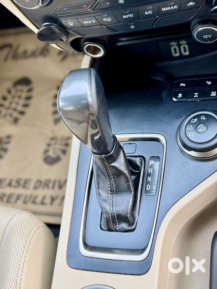 Ford Endeavour 3.2 Titanium At 4x4, 2017, Diesel