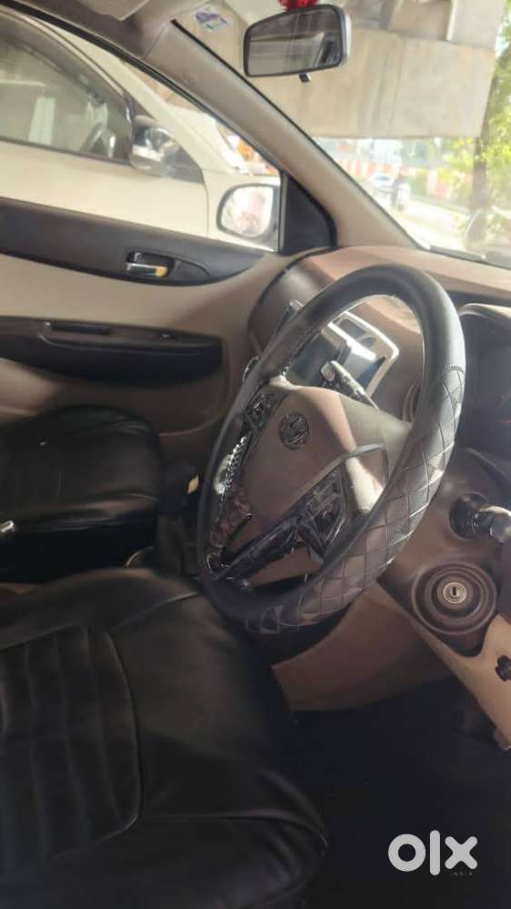 Hyundai I20 2011 Diesel Well Maintained , Life Upto August 2030