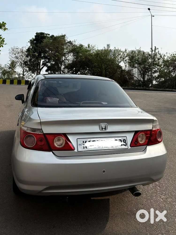 Honda City Zx 2006 Petrol Well Maintained