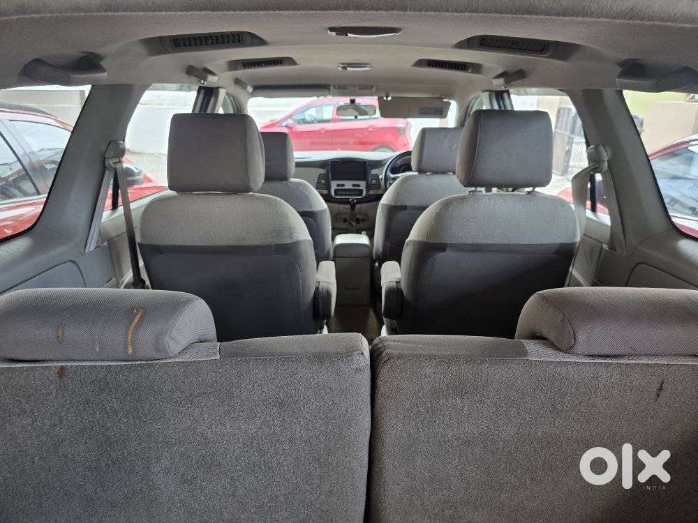 Toyota Innova 2.5 V 7 Str, 2013, Diesel