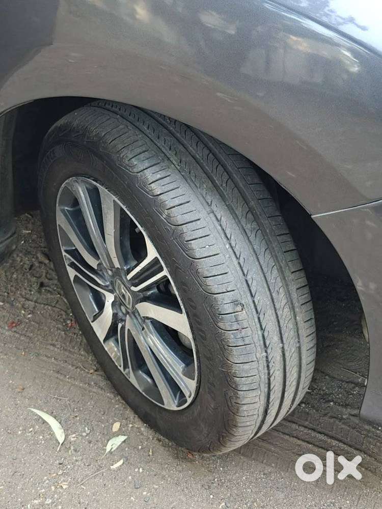 Honda City 1.5 V 5th Gen I-vtec Mt, 2017, Petrol