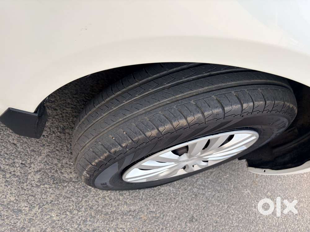 Maruti Suzuki Swift Dzire Ldi (o), 2012, Diesel