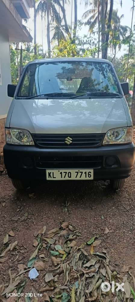Maruti Suzuki Eeco 2017 Petrol Well Maintained