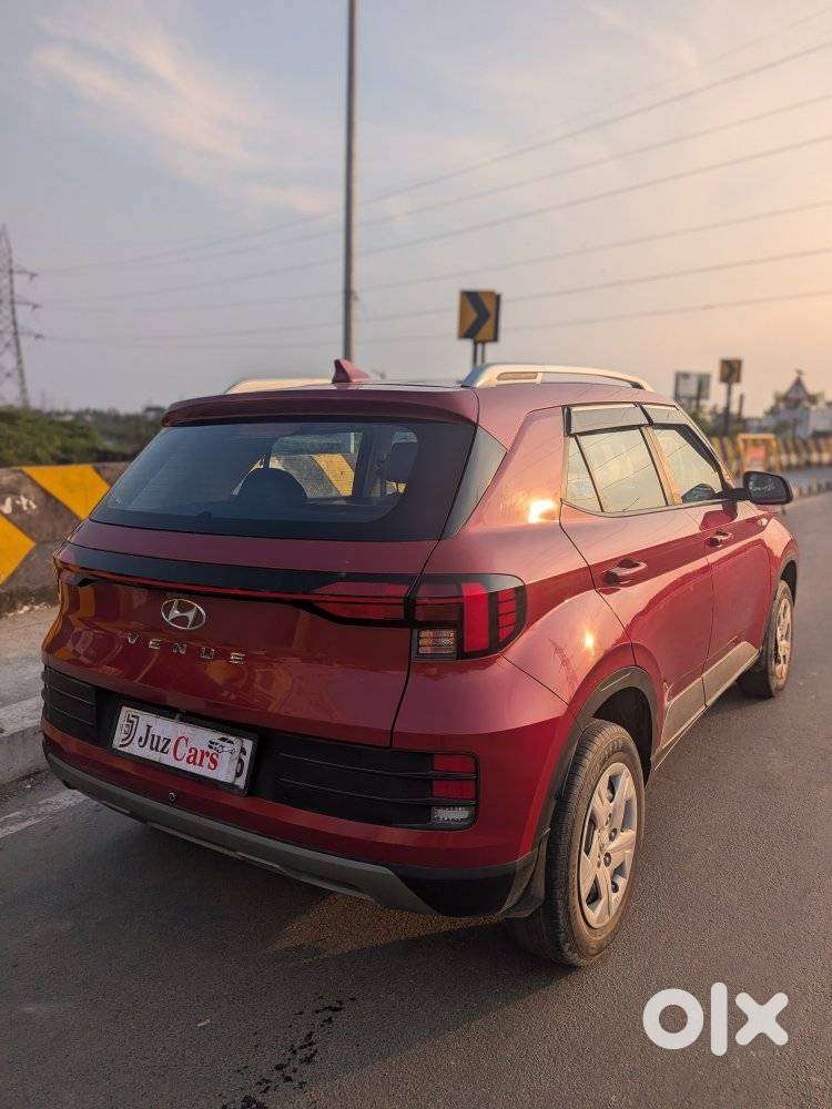 Hyundai Venue 1.2 S Plus, 2021, Petrol