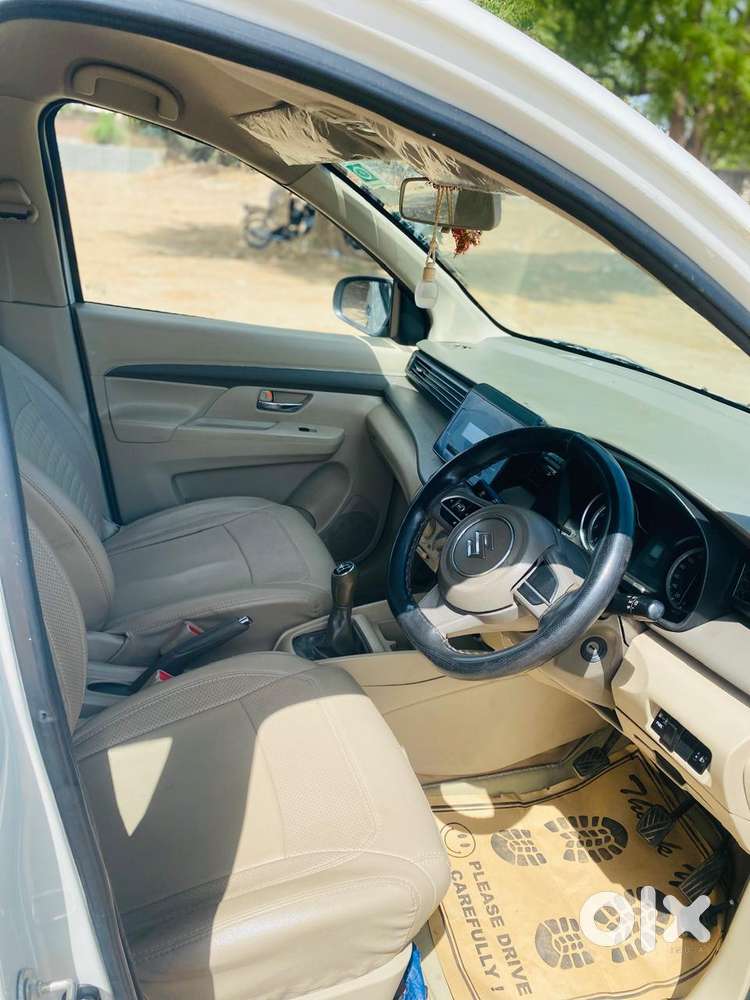 Maruti Suzuki Ertiga 1.4 Vxi Cng Anniversary Edition, 2022, Cng & Hy..