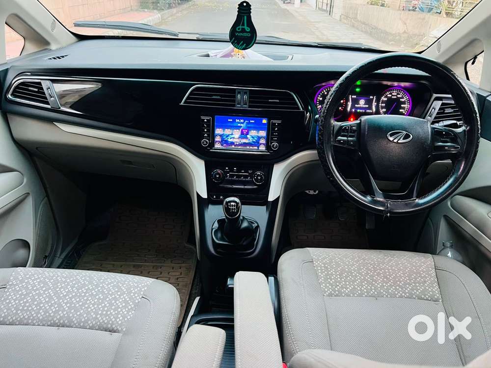 Mahindra Marazzo M6 8str, 2019, Diesel