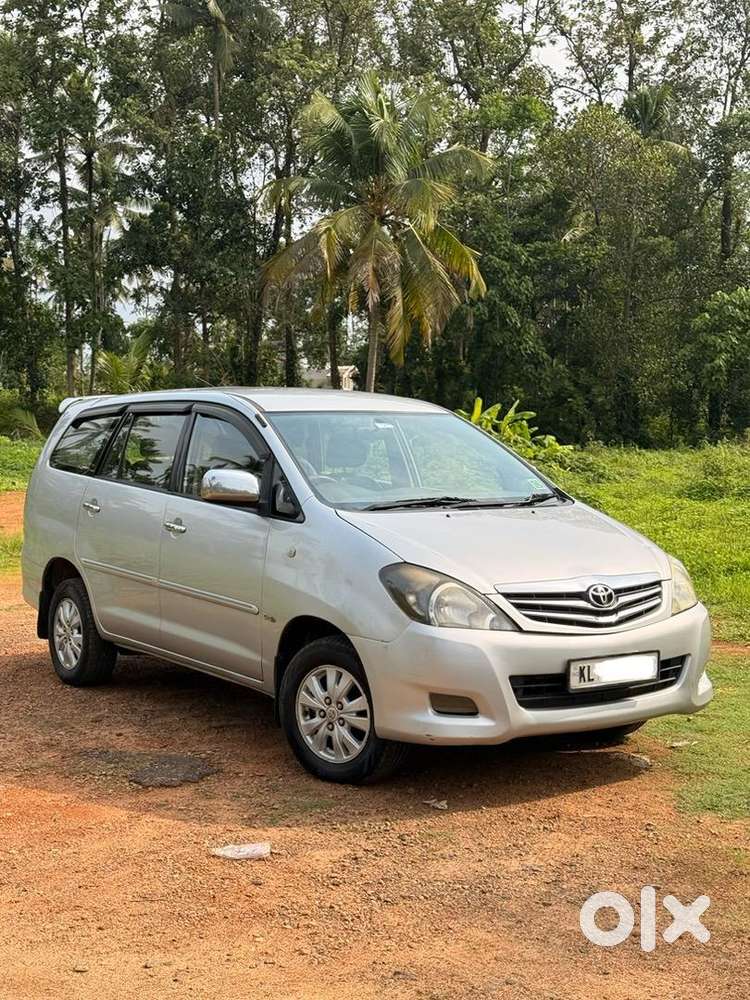 Toyota Innova Vx