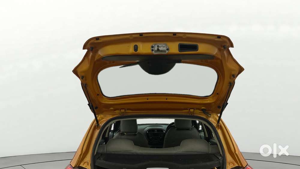 Tata Tiago 1.2 Revotron Xza, 2017, Petrol