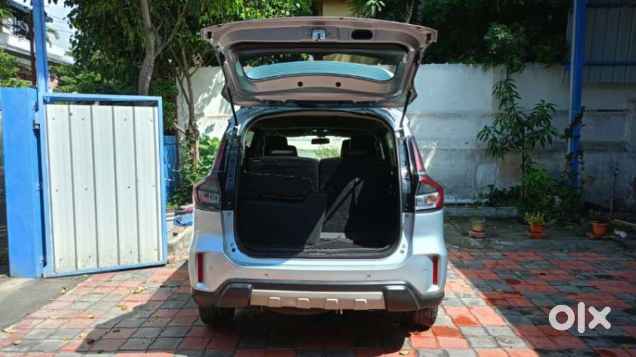 Maruti Suzuki Xl6 1.5 Alpha At, 2022, Petrol