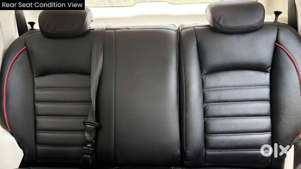 Mahindra Xuv 3xo Mx1 Pm Mt, 2024, Petrol