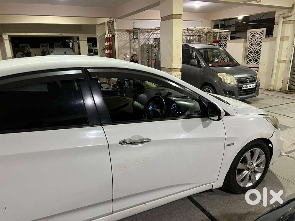 Hyundai Fluidic Verna