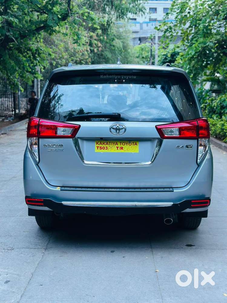 Toyota Innova Crysta 2.4 Gx Limited Edition 8 Str, 2022, Diesel