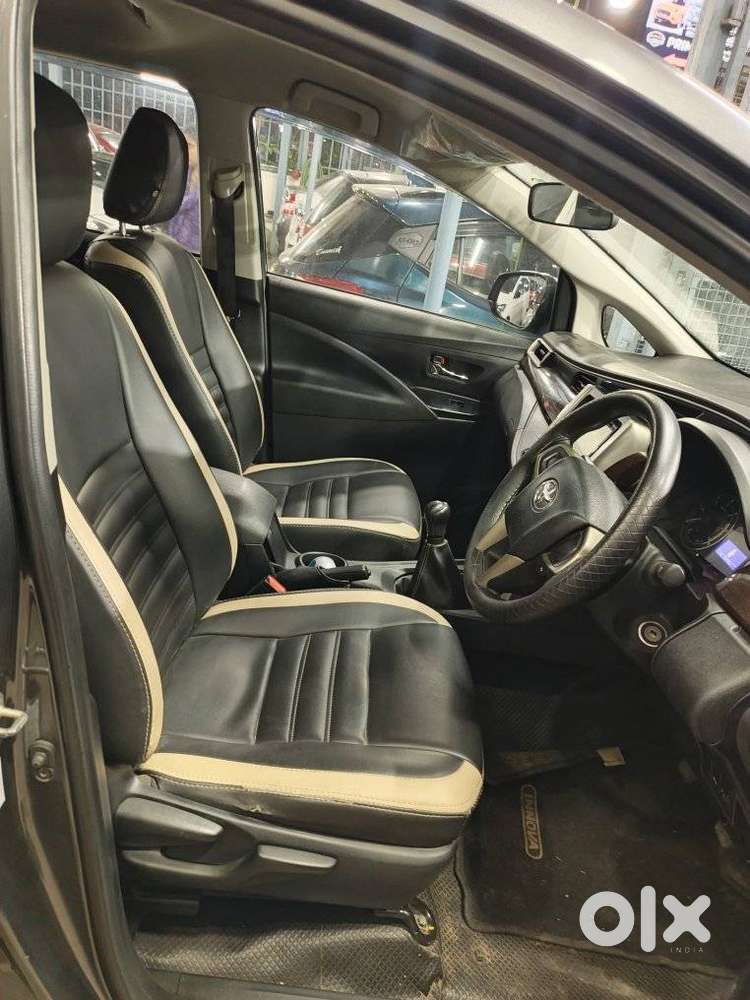 Toyota Innova Crysta 2.4 G Mt, 2017, Diesel