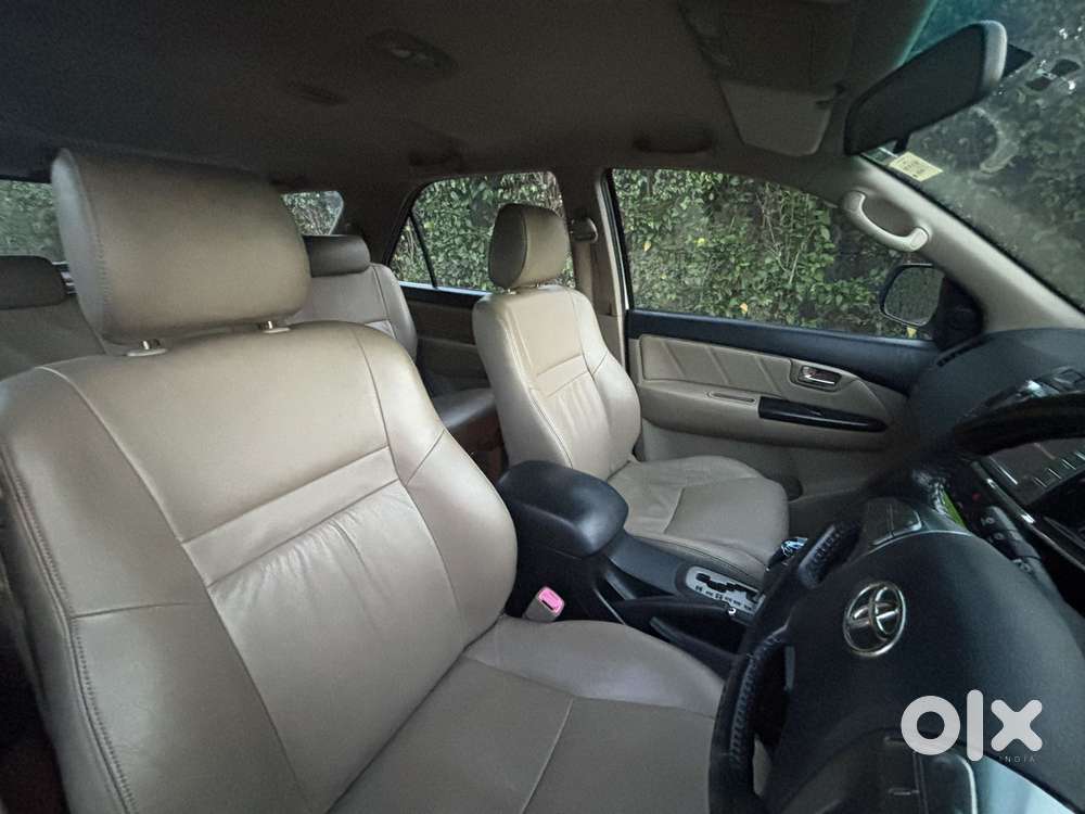 Toyota Fortuner 2011-2016 4x2 At, 2015, Diesel