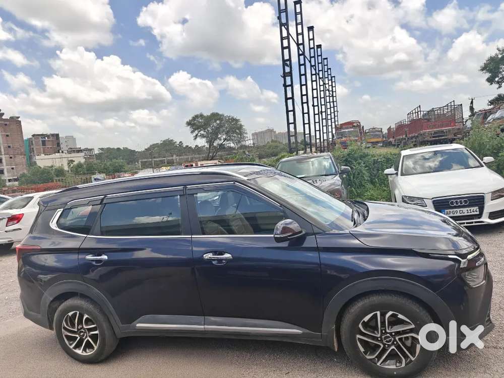Kia Carens Luxury Plus 1.5 Diesel Imt 2023  7 Seater  Excellent Car