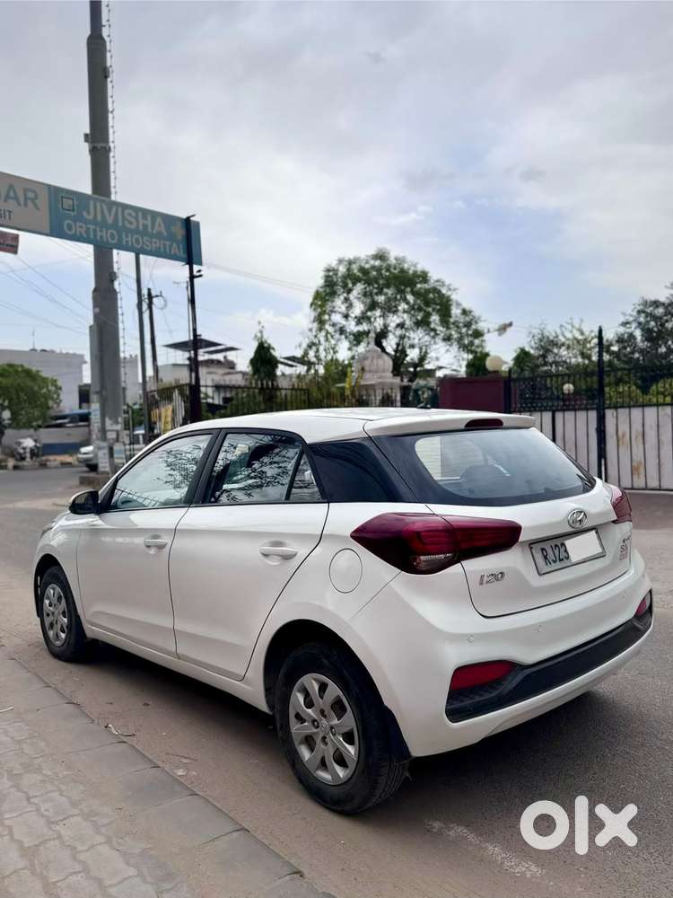 Hyundai I20 Sportz 1.4 Crdi 6 Speed Bs-iv, 2018, Diesel
