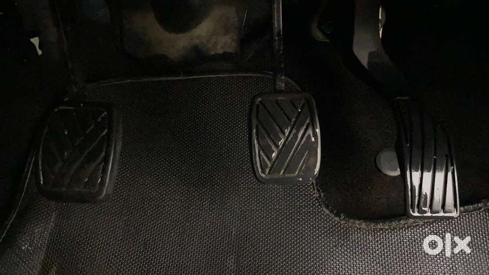 Maruti Suzuki Swift Lxi, 2015, Petrol